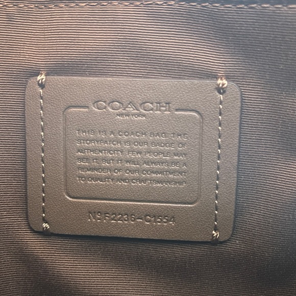 Coach Rowan File bag - light tan/cream signature canvas - Picture 5 of 12